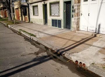 PH de 2 ambientes, Lanús · Departamento de 2 Ambientes Tipo Casa Sin Expensas