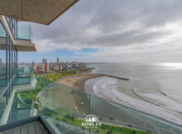 Departamento · 196m² · 4 Ambientes · Departamento con Excelentes Vistas, en Edificio de Categoría
