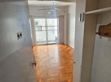 Departamento de 2 ambientes, Palermo · 2 Ambientes en Excelente Ubicación, Apto Crédito, Piso Alto, Luminoso, con Balcón y Muy Buen