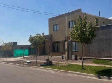 Casa de 6 ambientes, Luján de Cuyo · Venta Casa 4 Dorm. Barrio Milkayac 1
