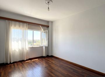 Departamento · 80m² · 3 Ambientes · Depto 3 Amb San Cristobal C/ Dependencia y Balcon