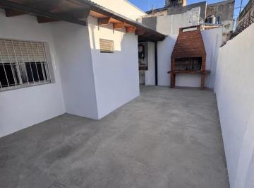 general-san-martin-villa-ballester-alquiler-ph-2-ambientes · Alquiler PH 2 Ambientes con Patio y Parrilla