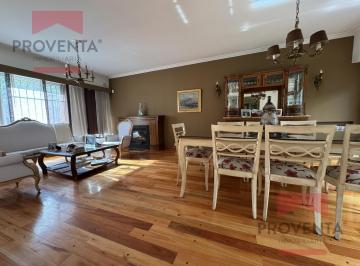 Casa · 234m² · 6 Ambientes · Casa en Capital, Mendoza