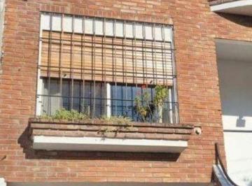 PH de 5 ambientes, Avellaneda · Triplex en Venta | Excelente Ubicacion, Calle Piran, 180 m²