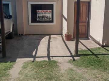 Casa · 4 Ambientes · Casa en Complejo Cerrado en Venta 2 Dorm