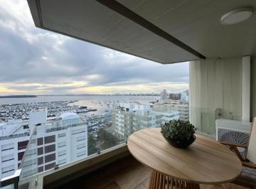 Foto1 · Departamento en Venta en Edificio Fontemar de 4 Dorm., Punta del Este