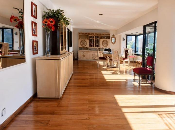 Departamento · 170m² · 5 Ambientes · 1 Cochera