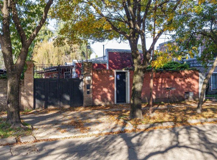 Casa · 92m² · 5 Ambientes · 1 Cochera