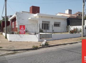 Casa de 9 ambientes, Córdoba · Venta Bº Colinas Velez Sarsfield Corro 2305 y Romagosa 3 Dor Ingreso Para 2 Autos