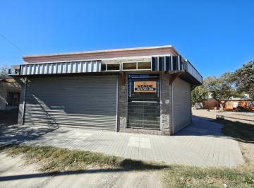 Local comercial · 204m² · Venta 4 Locales Comerciales en Tirasso Guaymallen