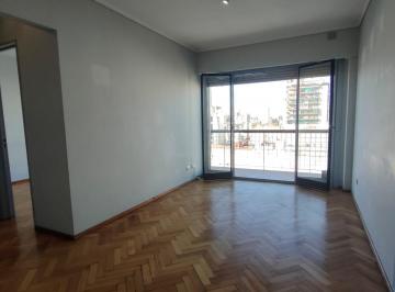 Departamento · 38m² · 2 Ambientes · Departamentav. Rivadavia 3200 Departamento en Alquiler 2 Ambientes con Balcóno