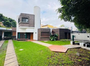 Casa · 337m² · 7 Ambientes · 1 Cochera · Alquiler Comercial – San Miguel Centro