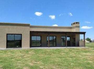 Casa · 160m² · 5 Ambientes · 1 Cochera · Casa en Venta en Riberas, Puertos, Escobar