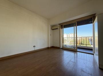 GTO-GTO-58_2 · Monoambiente en Alquiler con Balcón y Vista Abierta Flores Norte