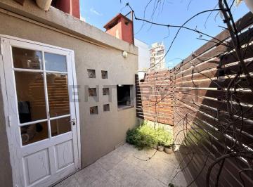 PH · 105m² · 4 Ambientes · PH 4 Ambientes Reciclado – 112 m² Totales Aprox. – Terraza y Parrilla – Sin Expensas