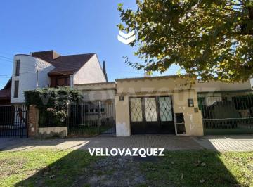 Casa de 9 ambientes, Lomas de Zamora · Casa en Banfield