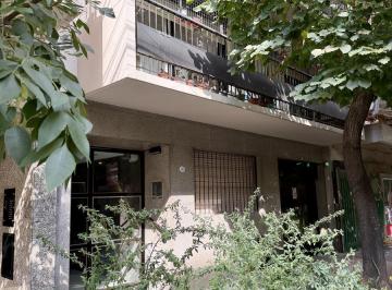 Departamento · 150m² · 4 Ambientes · 1 Cochera · Depto Semipiso 4 Amb C/dep. Al Frente con Balcón con Cochera