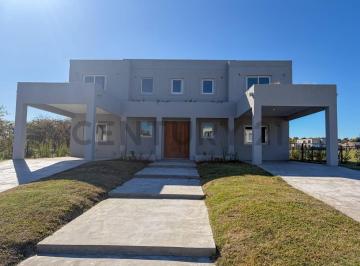 Casa · 262m² · 6 Ambientes · 4 Cocheras · Venta Casa 6 Amb a Estrenar |tilbury, Pilará | Financiación