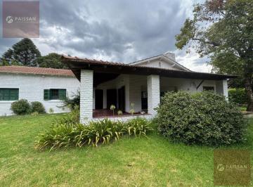 Casa · 337m² · 6 Ambientes · Casa en Bella Vista