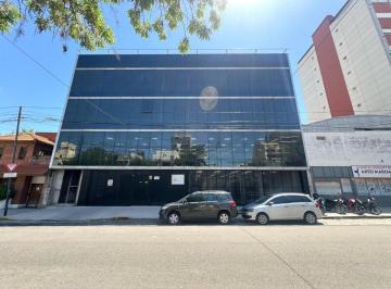 Oficina comercial · 4636m² · 10 Ambientes · 18 Cocheras · Importante Edificio en Alquiler / Venta en Parque Patricios Dacal Bienes Raices
