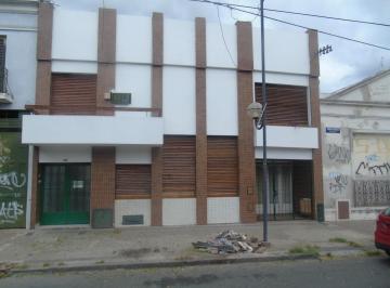 Casa · 160m² · 4 Ambientes · 1 Cochera · Casa en Venta en La Plata