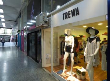 Local comercial · 28m² · Local en Venta en La Plata