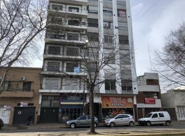 Departamento · 90m² · 6 Ambientes · 1 Cochera · Departamento en Venta en La Plata - Dacal Bines Raíces