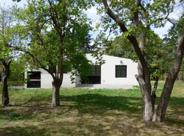 Casa · 151m² · 5 Ambientes · 2 Cocheras · Casa en Venta en Villa Elisa
