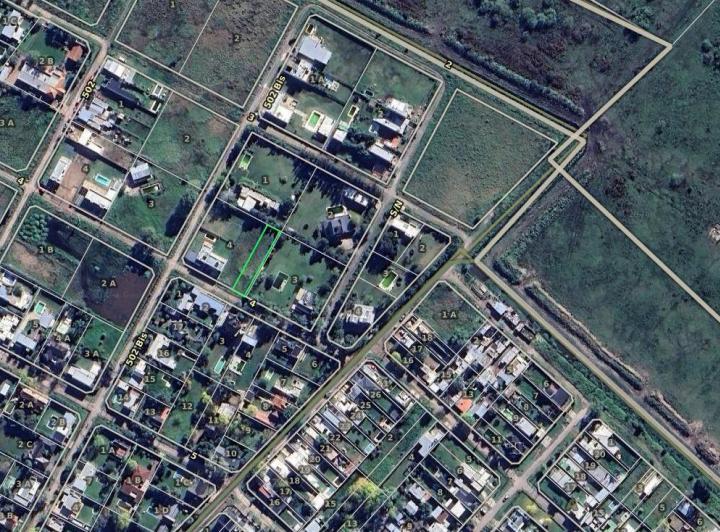 Terreno · 553m²