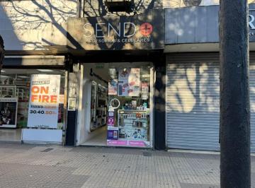 Local comercial · 45m² · Local en Venta Sobre Calle 12 en La Plata