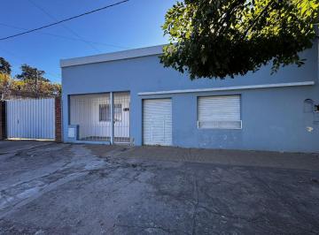 Casa · 143m² · 5 Ambientes · Casa en Venta en Los Hornos