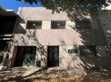 Edificio · 930m² · 1 Cochera · Edificio Comercial en Venta en La Plata