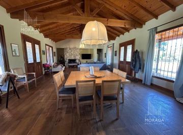 Casa · 240m² · 5 Ambientes · 1 Cochera · Chacra en Venta 4 Dorm. Barrio Cerrado Haras El Malacate Exaltacion de La Cruz
