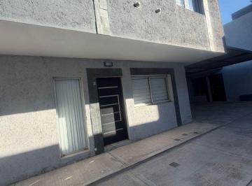 Casa de 5 ambientes, La Calera · Moderno Duplex Dos Dorm., Housing Sin Expensas en Barrio Centro La Calera