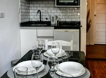 Departamento · 30m² · 2 Ambientes · Se Alquila Precioso y Remodelado 2 Ambientes Amueblado en Junín Al 200. Balvanera.