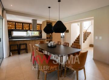 Casa · 743m² · 5 Ambientes · 2 Cocheras · Casa en Venta en Greenville Polo Resort