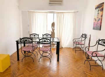Departamento · 50m² · 3 Ambientes · Departamento en Recoleta