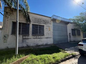 Depósito · 894m² · Depósito en Villa Bernardo Monteagudo