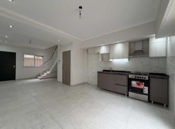 PH · 62m² · 3 Ambientes · PH 3 Amb Venta en Villa del Parque C/patio S/exp