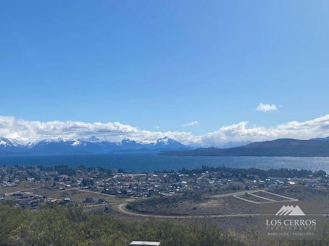 Desarrollo horizontal · Barrancas de Dina Huapi