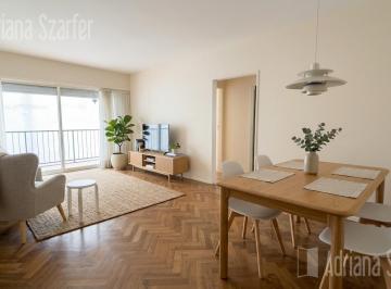 Living comedor - Staging Virtual · Oportunidad en Recoleta: 56 m² con Luz Natural y Potencial Moderno a m de Av Santa Fe