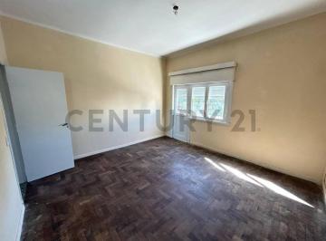 PH · 80m² · 3 Ambientes · Alquier PH en Primer Piso Villa Adelina