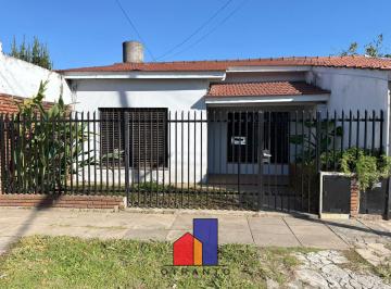 PH de 3 ambientes, La Matanza · Chalet PH en Venta en Ramos Mejía a Una Cuadra de Av de Mayo