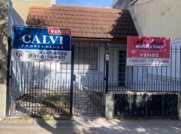 PH de 2 ambientes, Lomas de Zamora · PH Al Frente 2 Ambientes con Cochera a 1 Cuadra Yrigoyen
