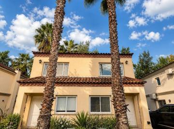Casa · 92m² · 3 Ambientes · 2 Cocheras · Duplex en Alquiler en Palmas del Sol, Caamaño