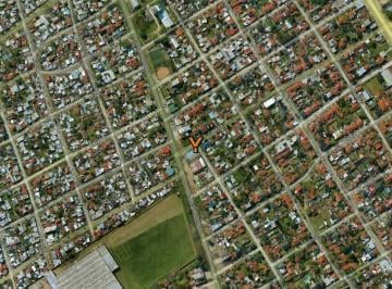 Casa · 220m² · 5 Ambientes · Casa en Venta - 4 Dorm. 6 Baños - Quilmes