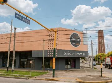 Depósito · 10000m² · Predio Industrial con Local y Depósito en San Justo