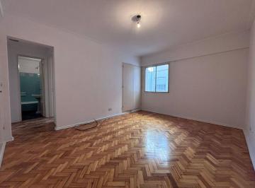 Departamento de 2 ambientes, Recoleta · 2 Amb Lateral Super Luminoso