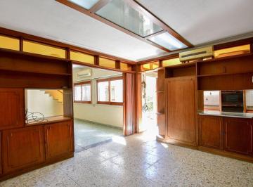 Casa · 157m² · 5 Ambientes · Venta Casa 4 Dorm. - Ideal Oficinas