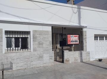 Casa de 3 ambientes, La Matanza · Casa 3 Ambientes Cochera Patio Chico y Terraza Grande Alquiler Ramos Mejia